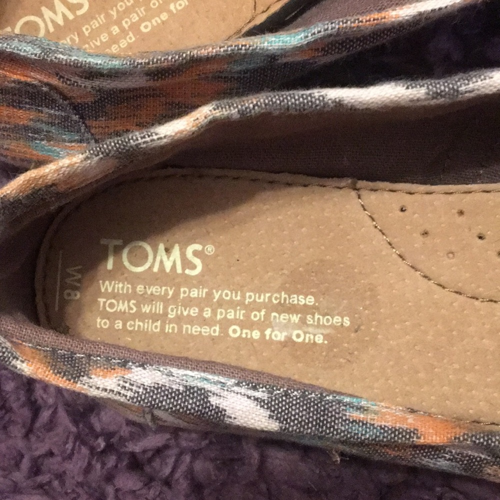 Multicolored Toms - Picture 2 of 5